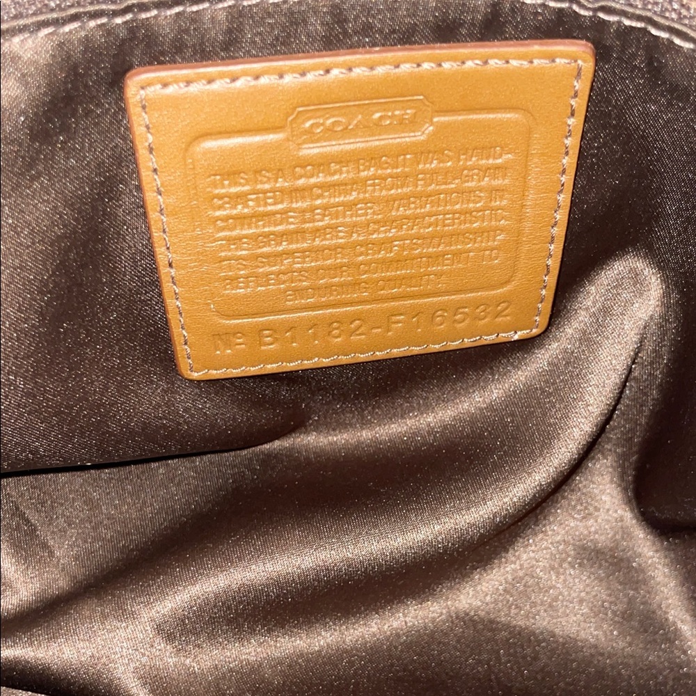 Coach Vintage Penelope Ivory Leather/ Brown Snakeskin Carryall Women's Handbag - Picture 16 of 16